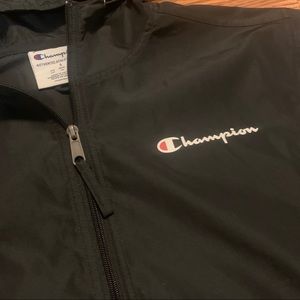 ✨CHAMPION WINDBREAKER